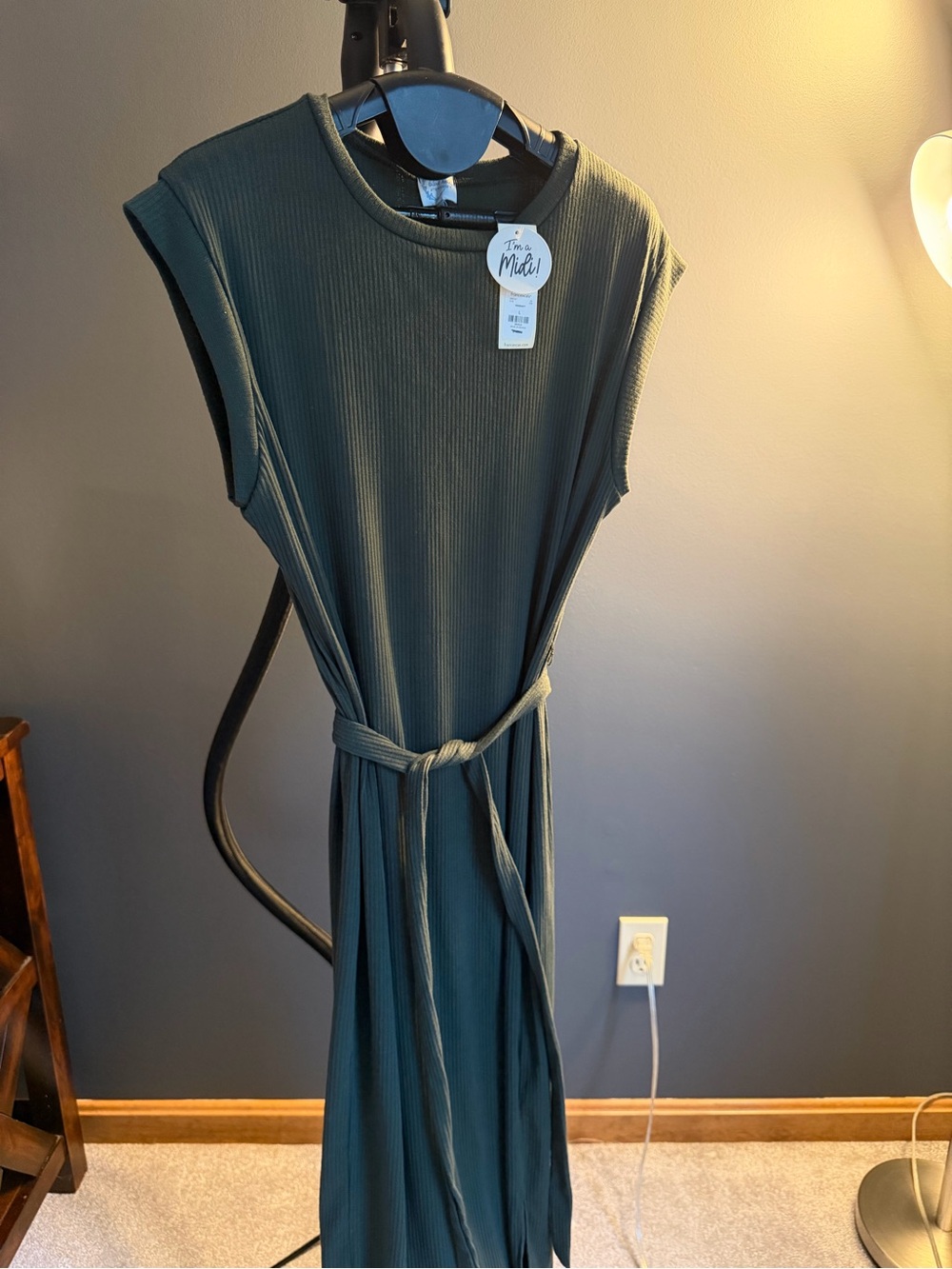 Francesca's Collections Olive Green Ribbed Sleeveless Maxi Dress with Tie Belt